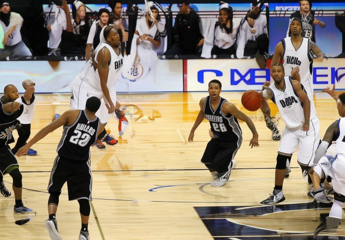 2014NBA季后赛小牛对马刺关键转折点解析(图2)