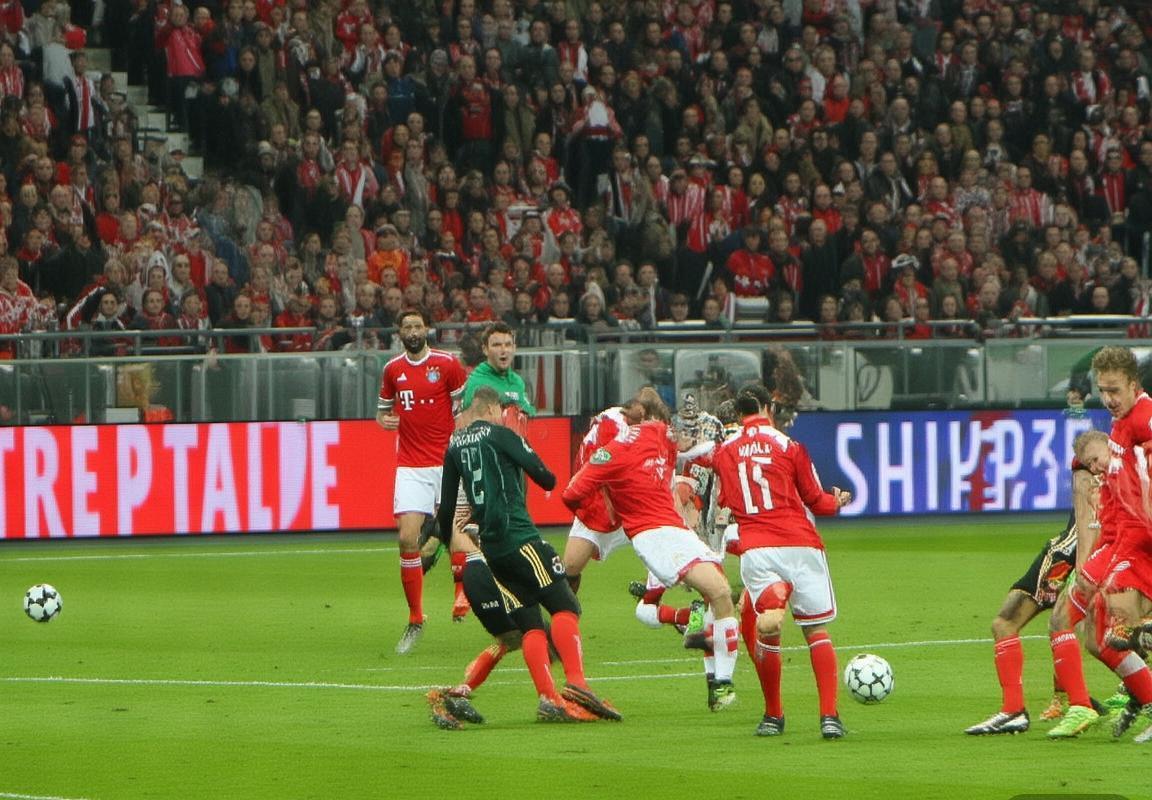 拜仁慕尼黑VS宾菲加：欧冠小组生死战一触即发(图1)